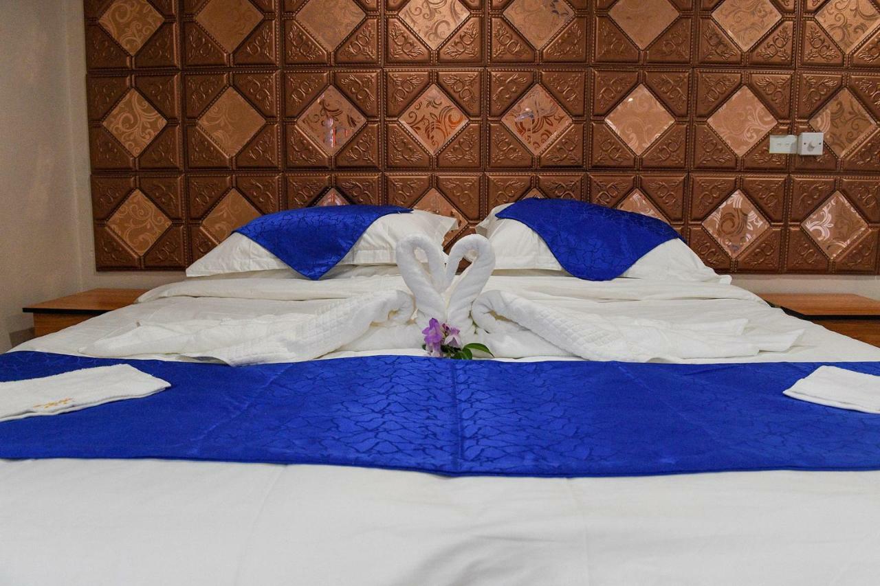 The President Hotel Nadi Extérieur photo