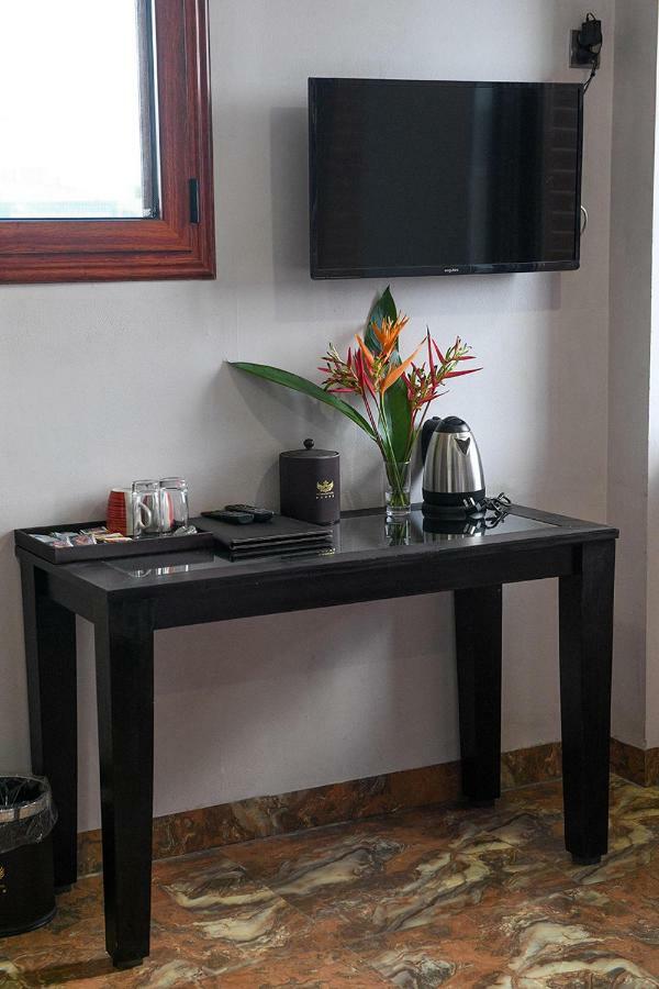 The President Hotel Nadi Extérieur photo