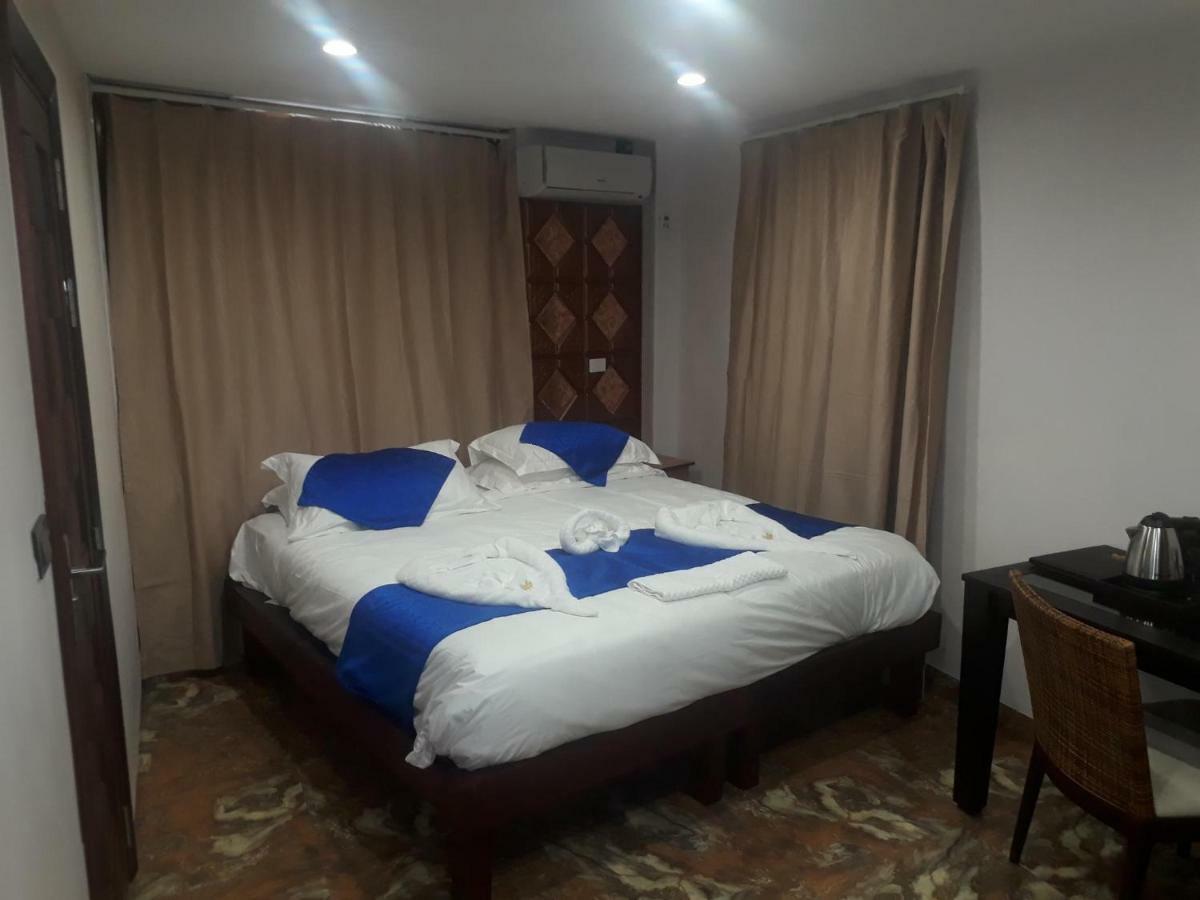 The President Hotel Nadi Extérieur photo